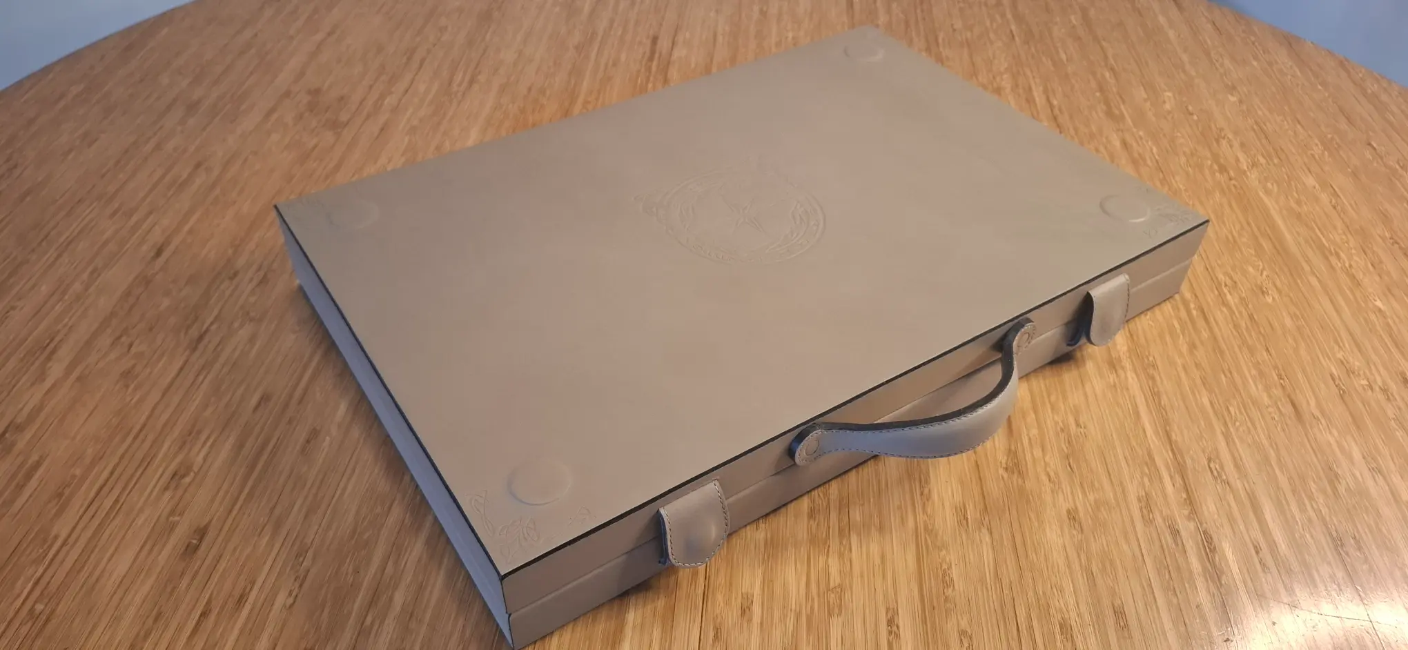 Backgammon - Moss grey orange and mahogany - Image 3