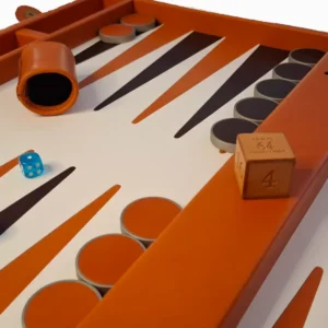 Backgammon - Orange, mahogany , fond blanc